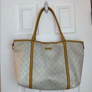 Gucci Monogram GG Supreme Tote